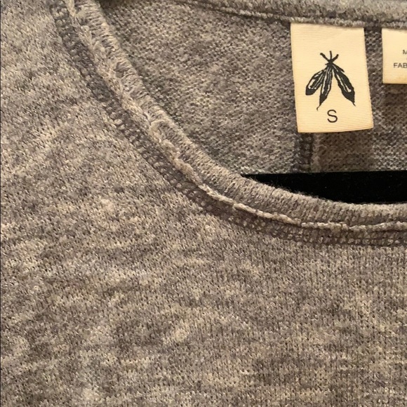 Urban Outfitters sweater - Picture 2 of 2